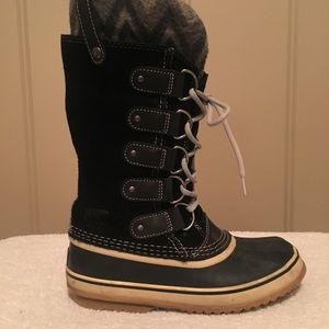 Black Sorel Boots